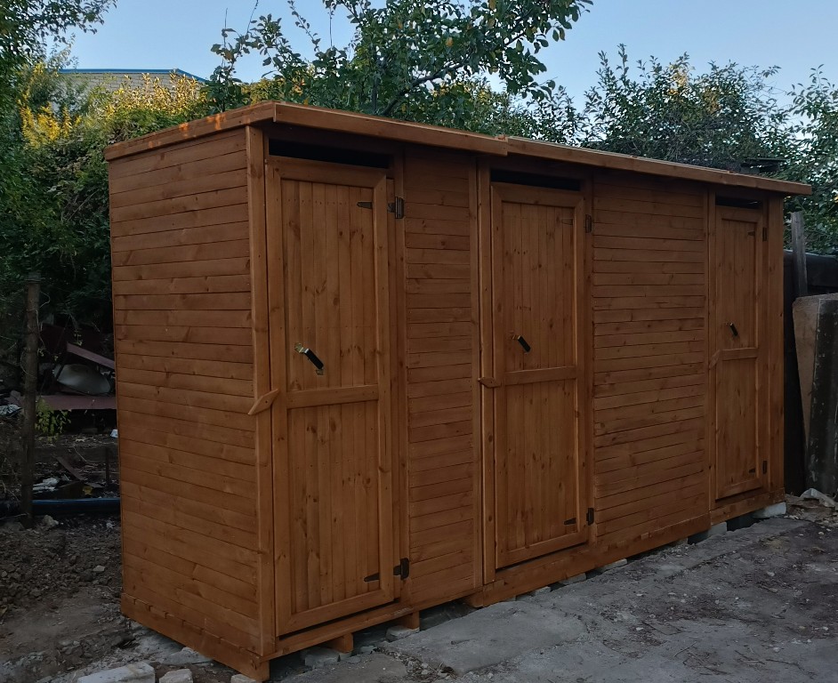 Хозблок с туалетом и душем под одной крышей