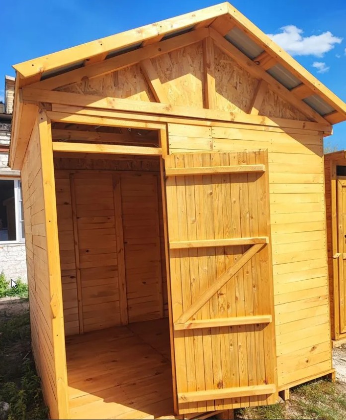 Деревянный хозблок